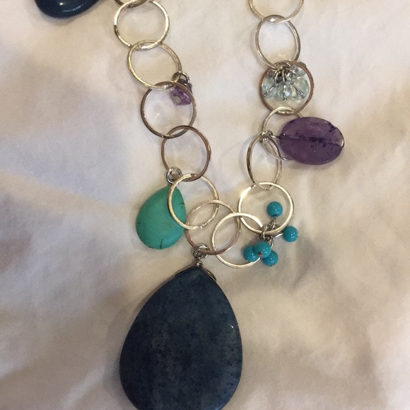 Loft silver tone necklace - Picture 2 of 3